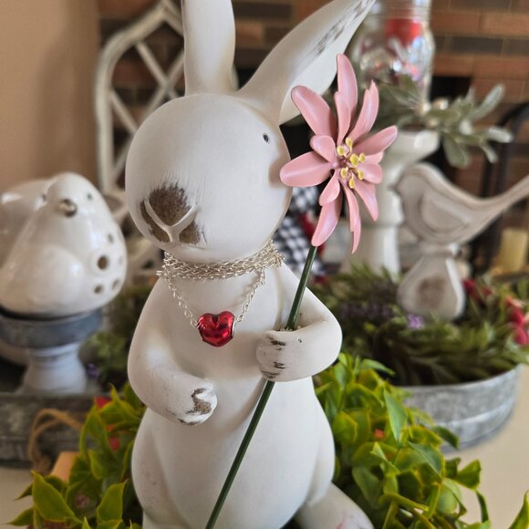 NWOT Pandora Necklace with Metallic Red Heart Charm - Picture 2 of 4